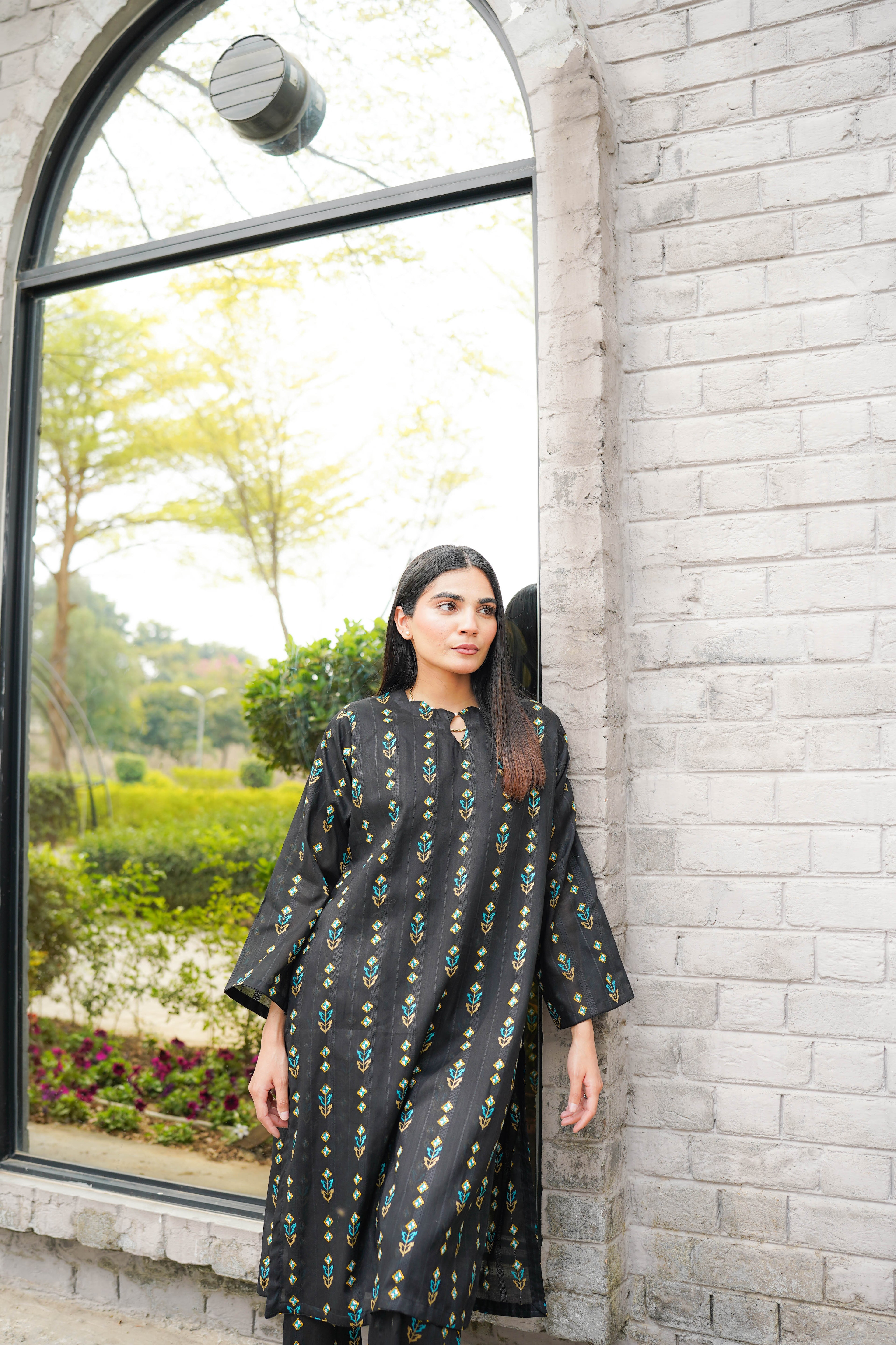 2 Piece - Tana Dora suit
