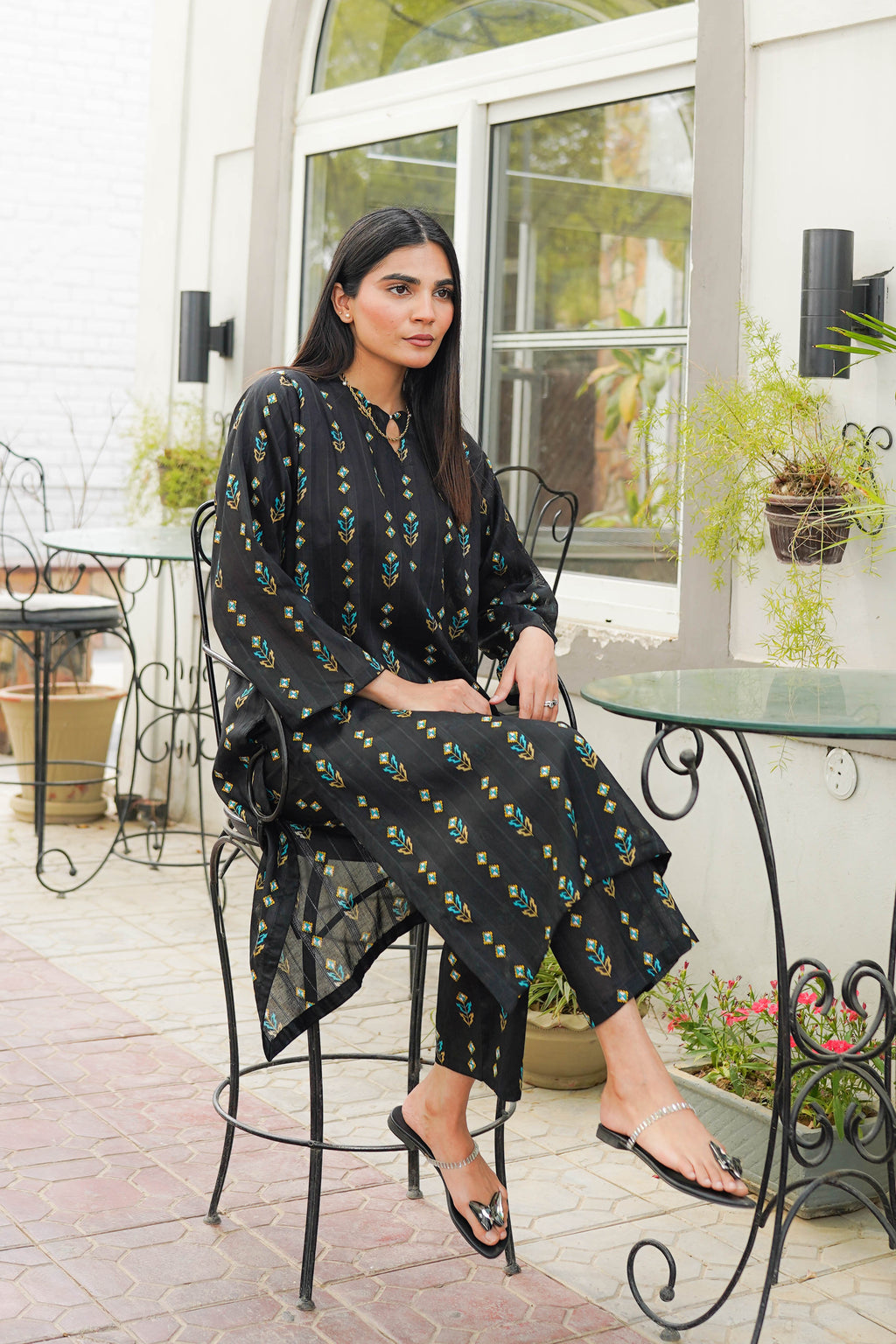 2 Piece - Tana Dora suit
