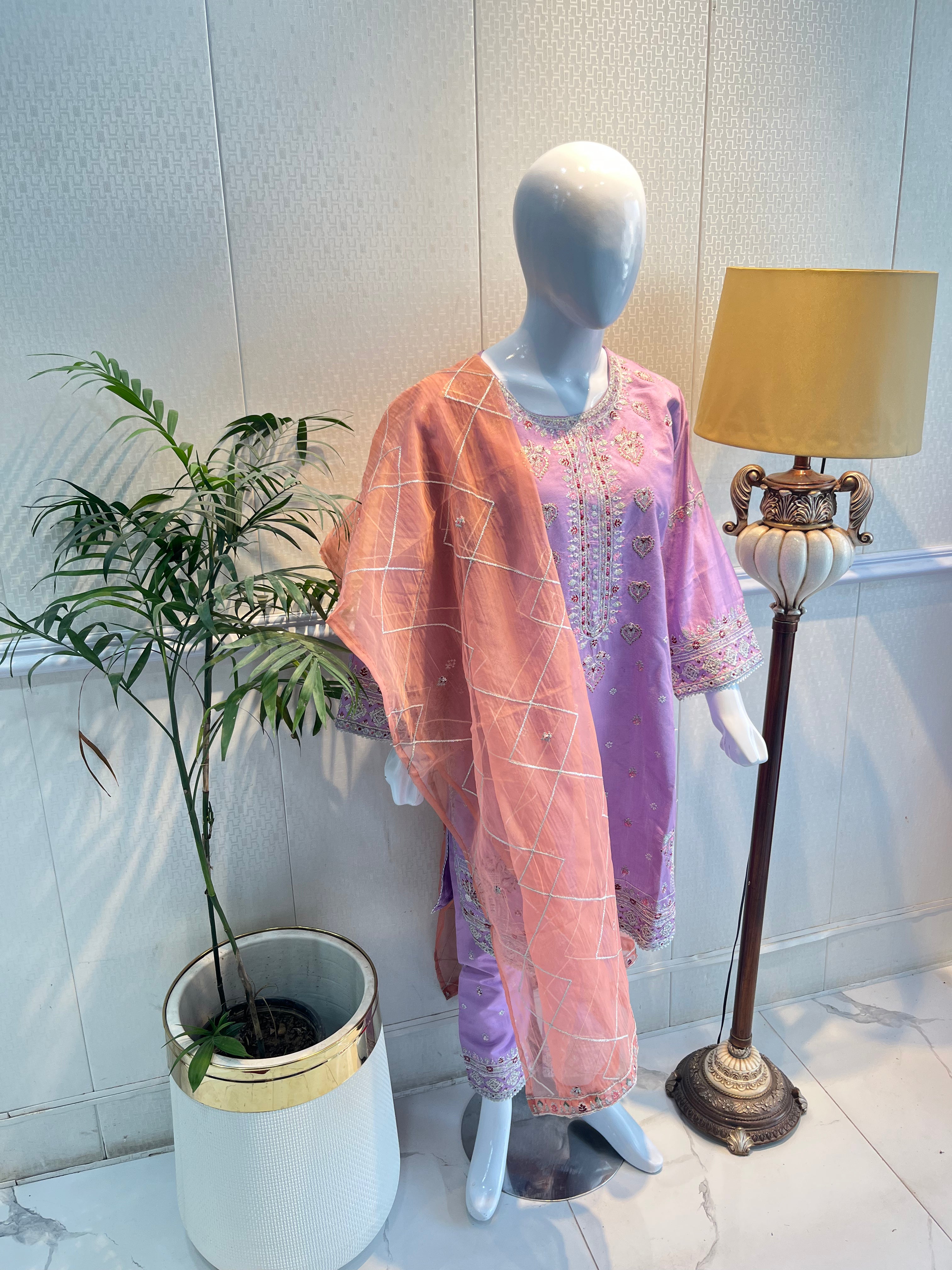 3 Piece - Mix Embroidered Stitch