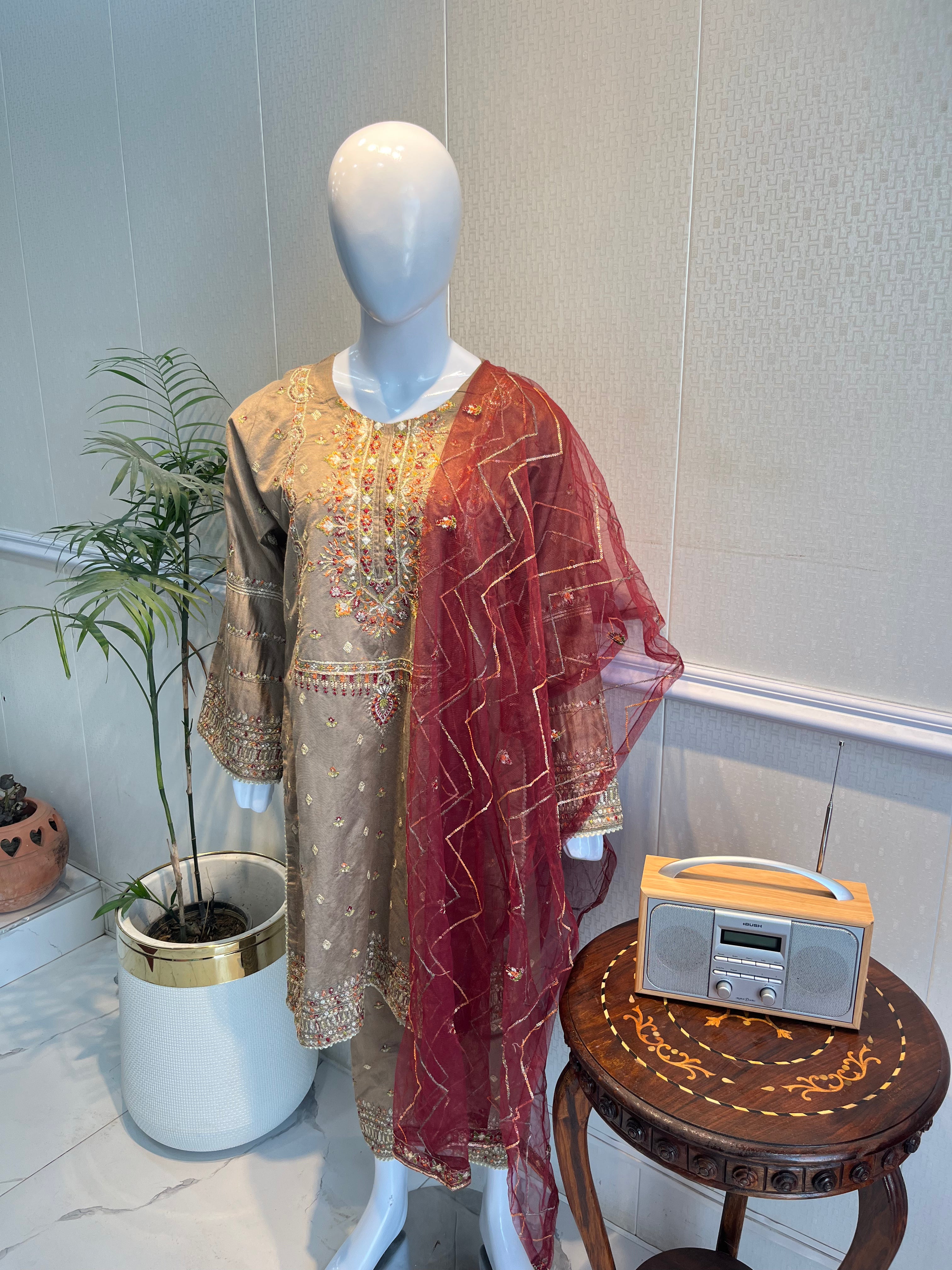 3 Piece - Mix Embroidered Stitch